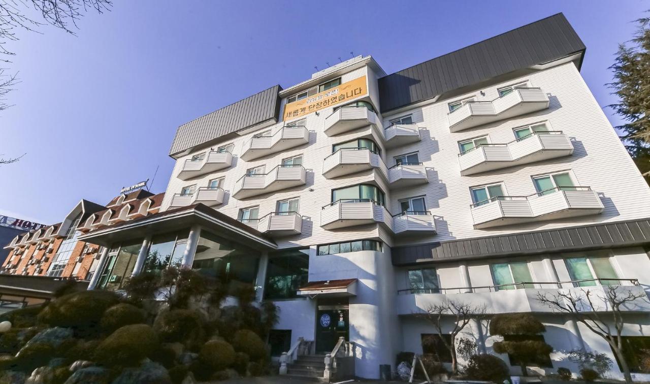 โฮเทล วาเลนไทน์ Hotel คยองจู ภายนอก รูปภาพ